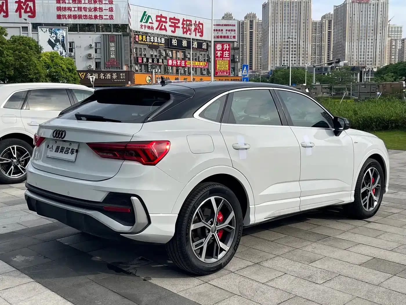 Audi Q3 Sportback 2020 40 TFSI Fashion Edition — миниатюра 4