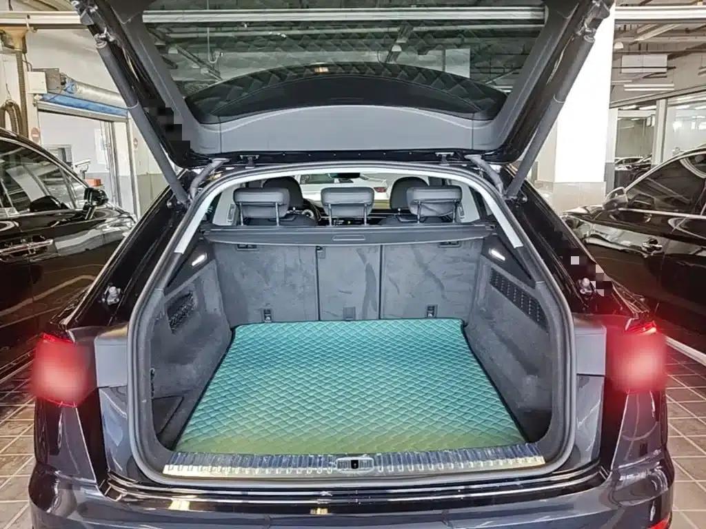 Audi Q8 2021 45 TFSI Luxury Elegance — миниатюра 19