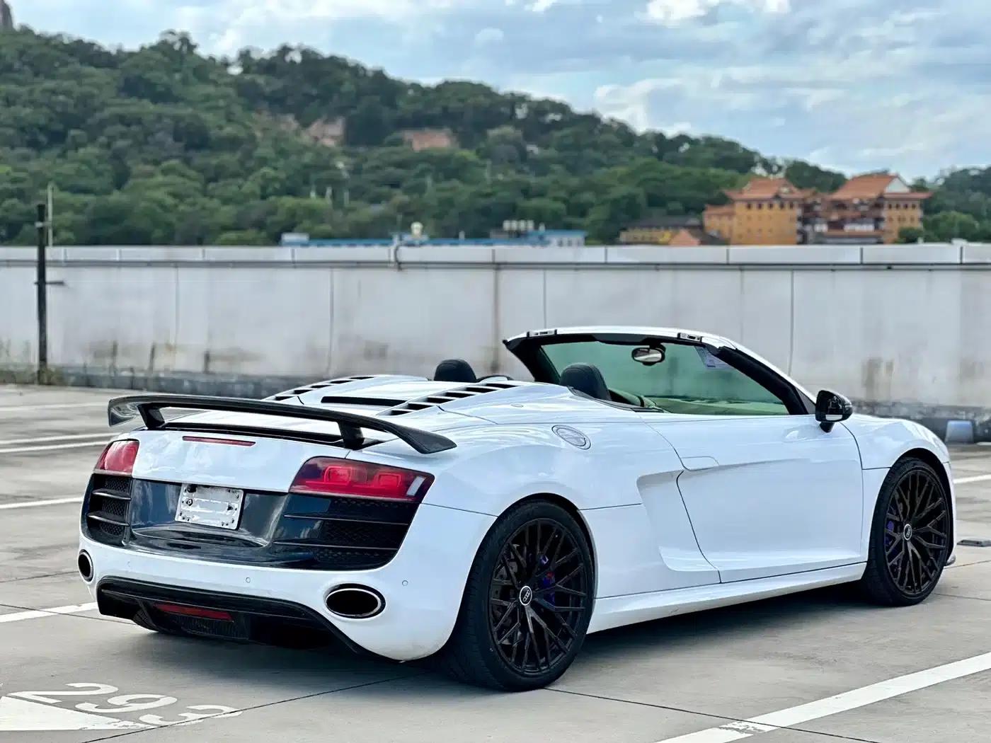 Audi R8 2010 5.2 FSI quattro — миниатюра 12