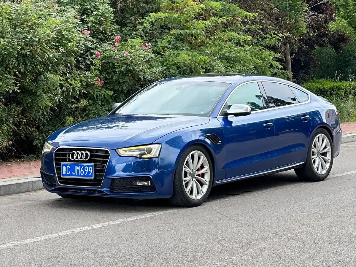 2012 Audi S5 3.0T Sportback — миниатюра 1