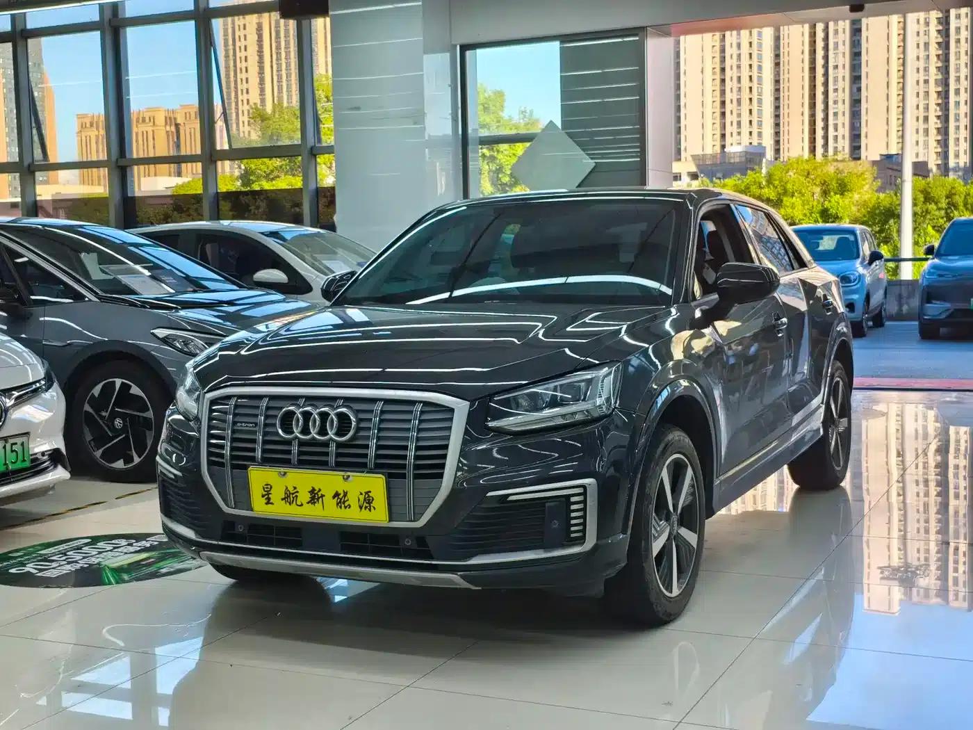 Audi Q2L e-tron 2019 Q2L e-tron Pure Electric Smart Edition — миниатюра 1