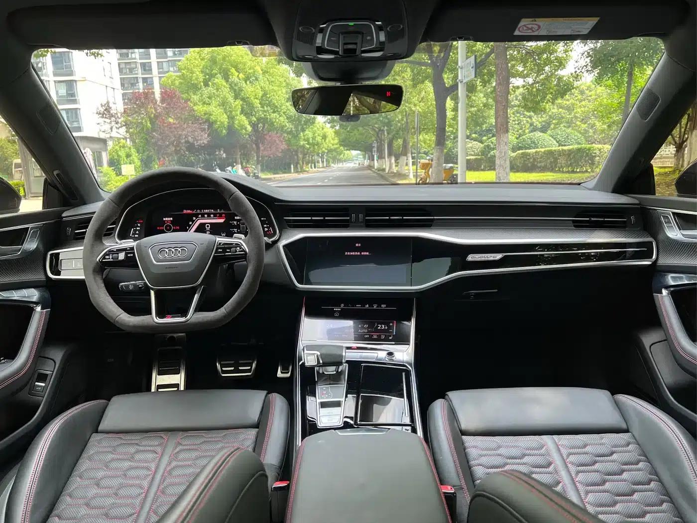 2024 Audi RS 7 RS 7 4.0T Sportback Performance — миниатюра 4