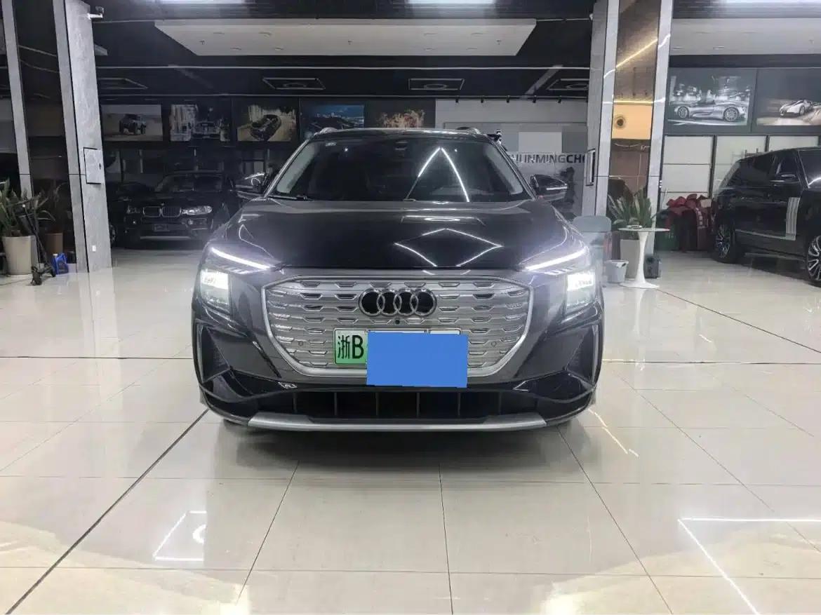 Audi Q5 e-tron 2023 Model 40 e-tron Star Edition Shadow Warrior Edition — миниатюра 2