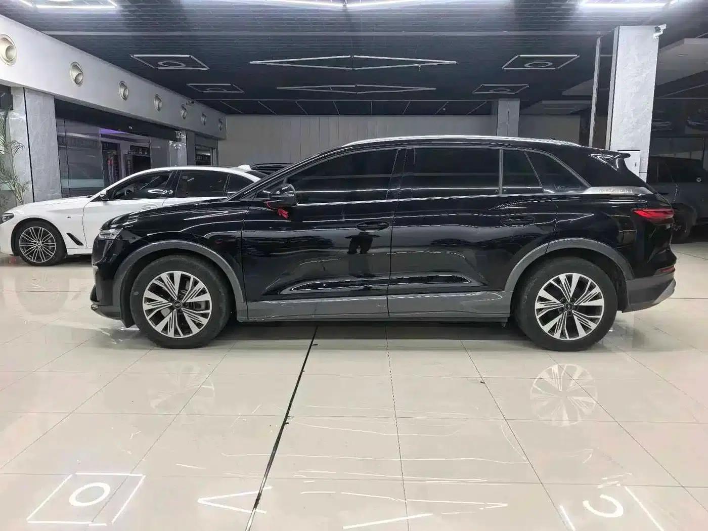 Audi Q5 e-tron 2023 Model 40 e-tron Star Edition Shadow Warrior Edition — миниатюра 6