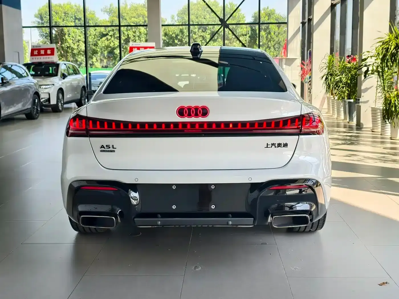 Audi A5L Sportback 2026 TFSI 150kW Intelligent Quattro Model — миниатюра 4