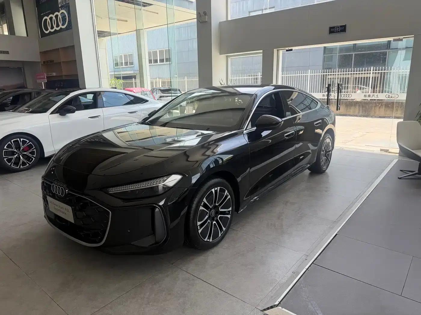 Audi A5L Sportback 2026 TFSI 150kW Luxury — миниатюра 2