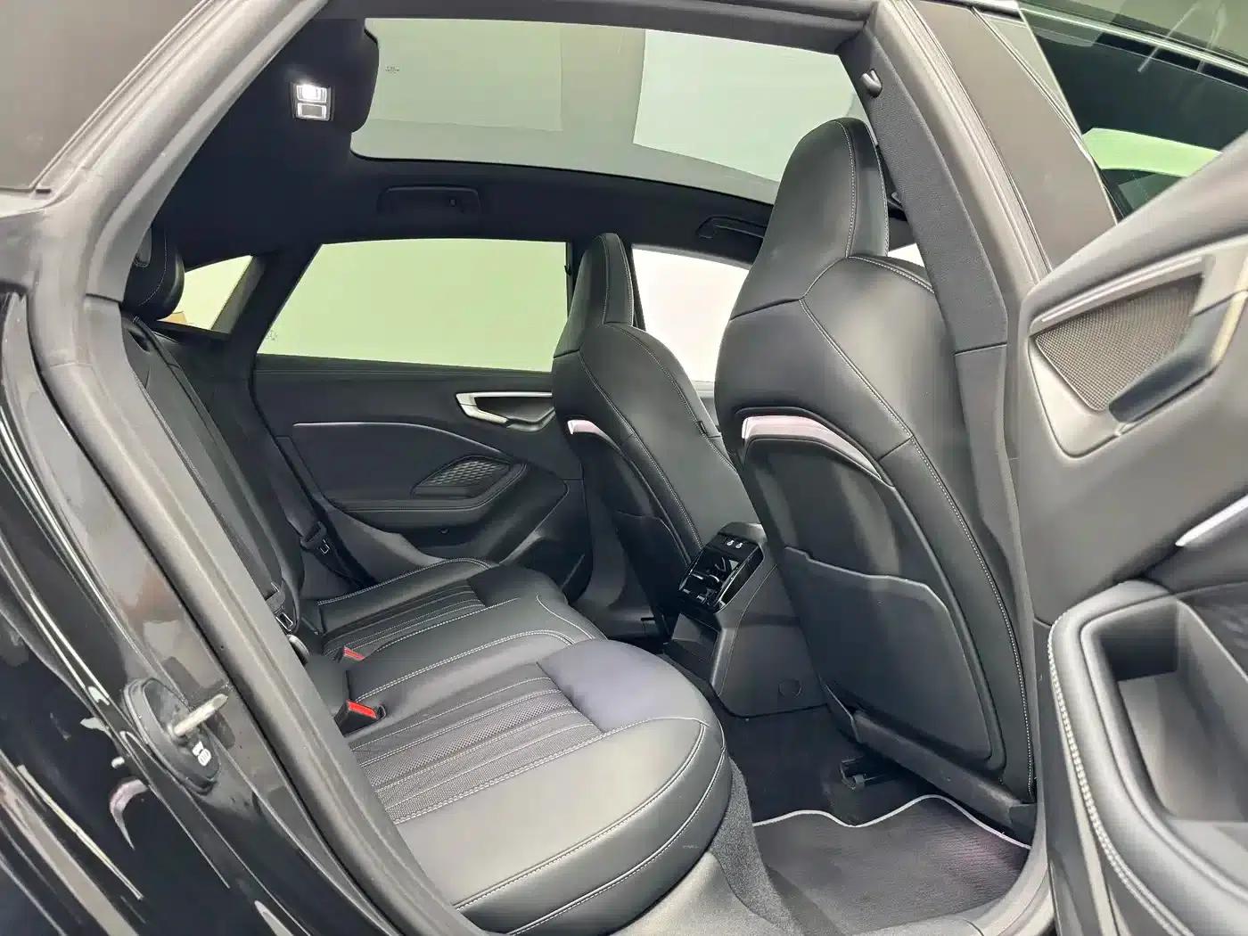Audi A5L Sportback 2026 TFSI 150kW Luxury — миниатюра 16