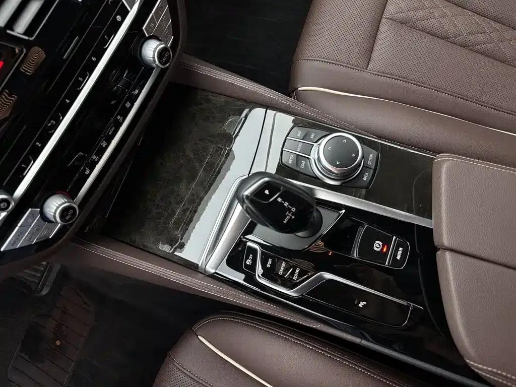 2022 BMW 5 Series Facelift 525Li M Sport Package — миниатюра 13