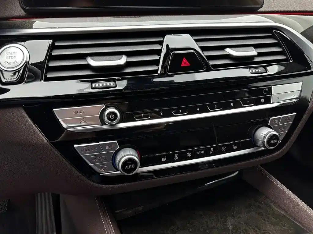 2022 BMW 5 Series Facelift 525Li M Sport Package — миниатюра 23