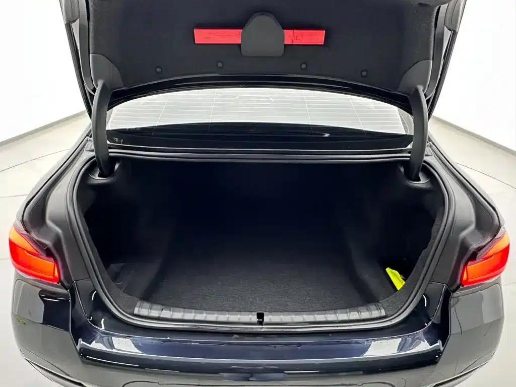 2022 BMW 5 Series Facelift 525Li M Sport Package — миниатюра 25