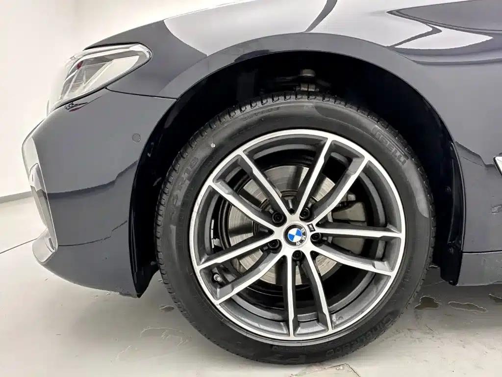 2022 BMW 5 Series Facelift 525Li M Sport Package — миниатюра 28