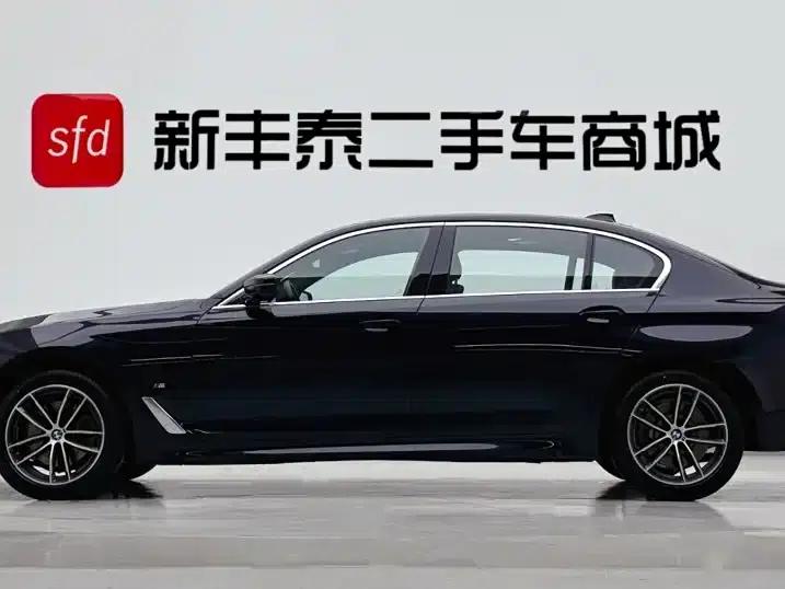 2022 BMW 5 Series Facelift 525Li M Sport Package — миниатюра 4