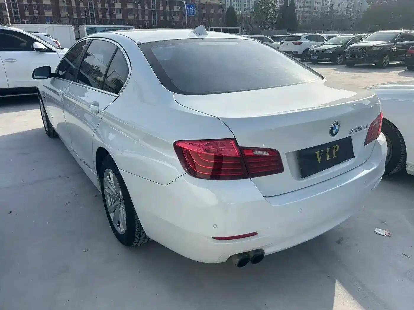 BMW 5 Series 2013 520Li Elegant Edition — миниатюра 6