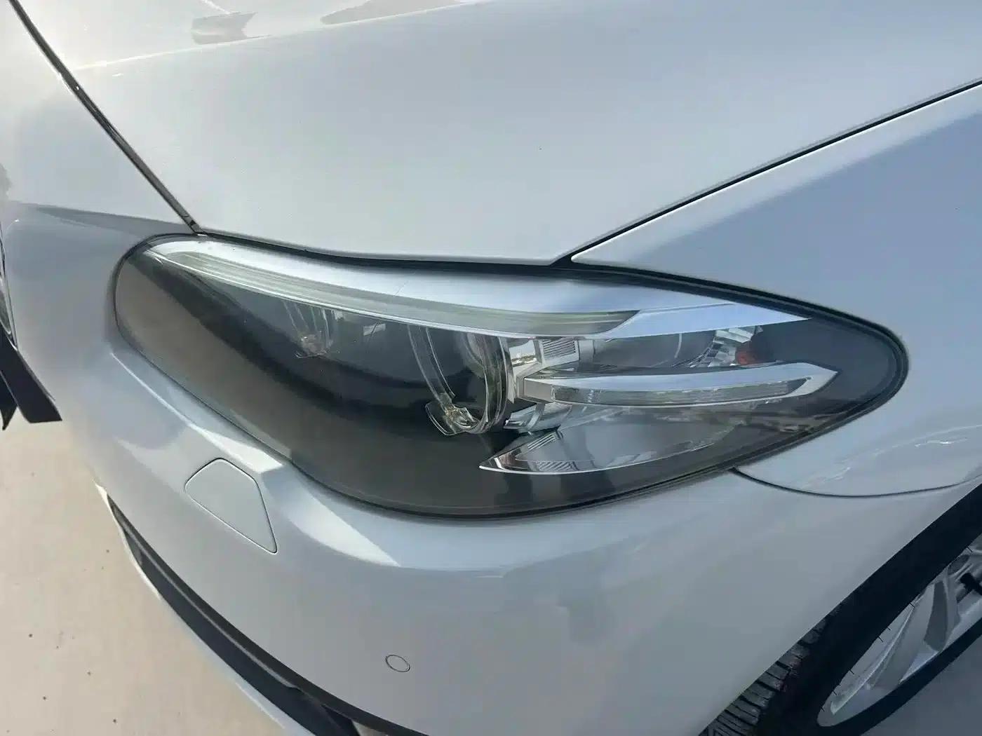 BMW 5 Series 2013 520Li Elegant Edition — миниатюра 7