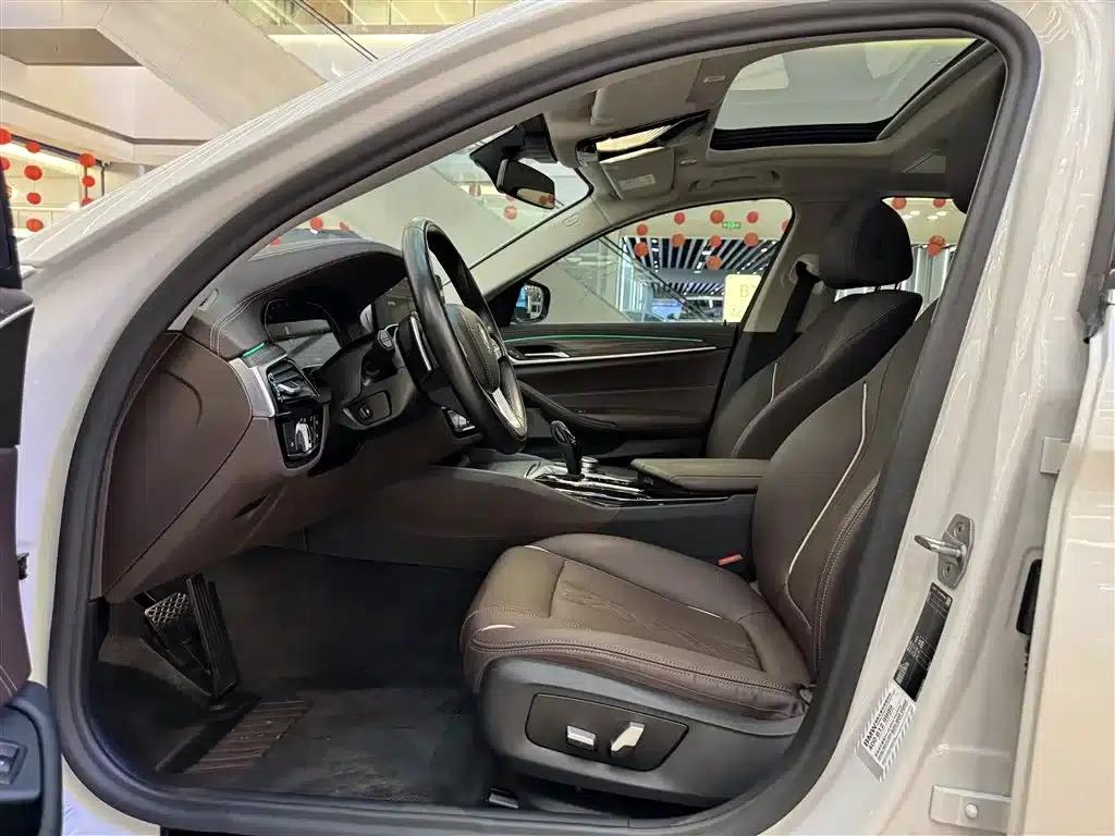 BMW 5 Series 2021 530Li Leading Luxury Package — миниатюра 17