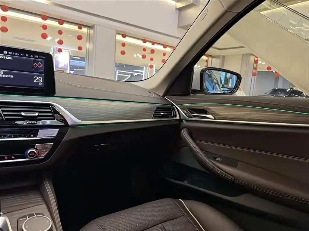 BMW 5 Series 2021 530Li Leading Luxury Package — миниатюра 21