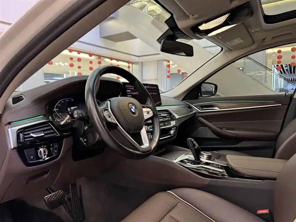BMW 5 Series 2021 530Li Leading Luxury Package — миниатюра 29
