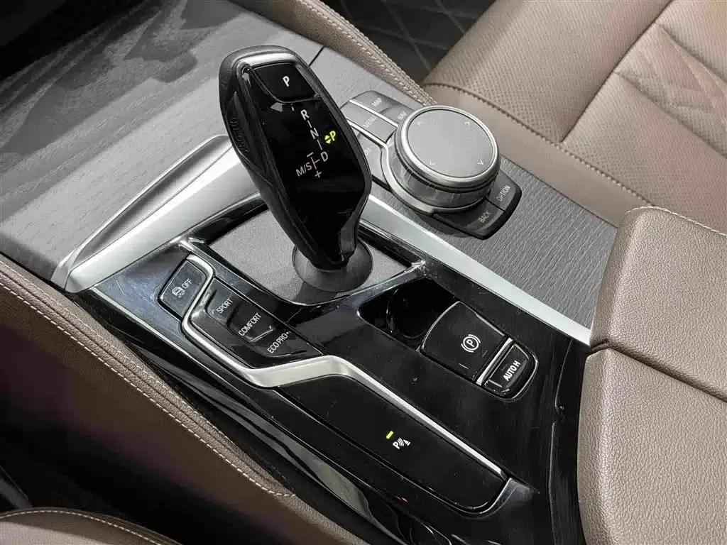 2022 BMW 5 Series Facelift 530Li xDrive M Sport Package — миниатюра 13