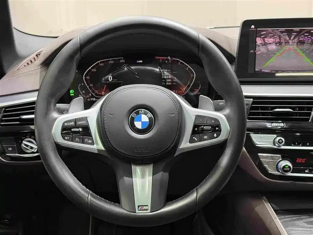 2022 BMW 5 Series Facelift 530Li xDrive M Sport Package — миниатюра 18