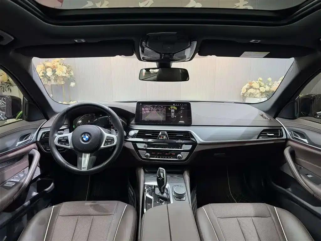 2022 BMW 5 Series Facelift 530Li xDrive M Sport Package — миниатюра 6