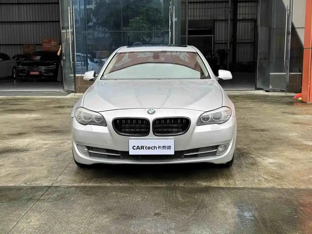 BMW 5 Series 2011 520Li Elegant Edition — миниатюра 2