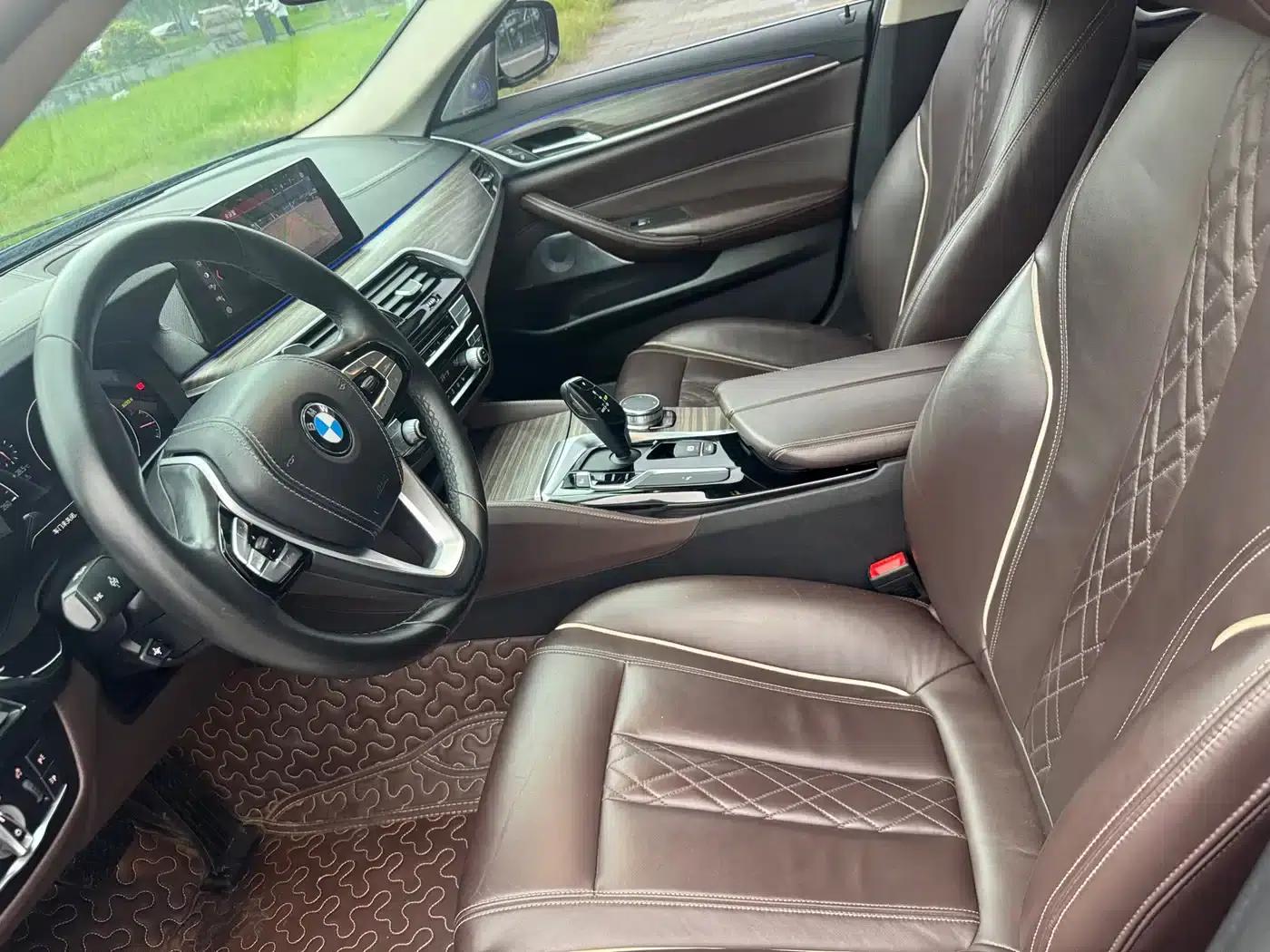 BMW 5 Series 2019 530Li Leading Luxury Package — миниатюра 11