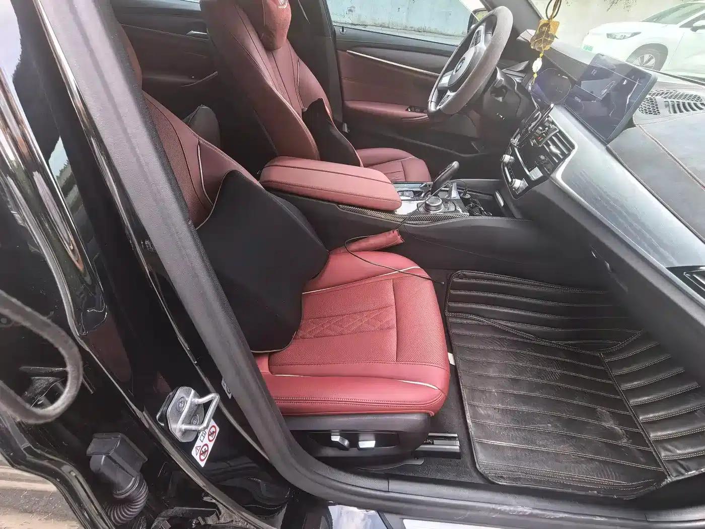 2022 BMW 5 Series 530Li Leading Edition M Sport Package — миниатюра 4