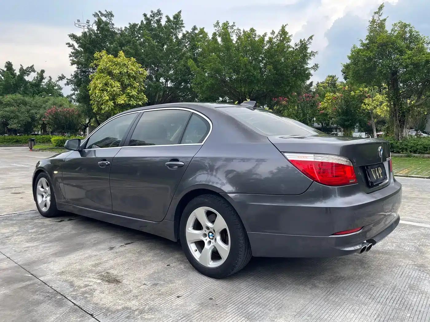 BMW 5 Series 2009 523Li Leading Edition — миниатюра 7