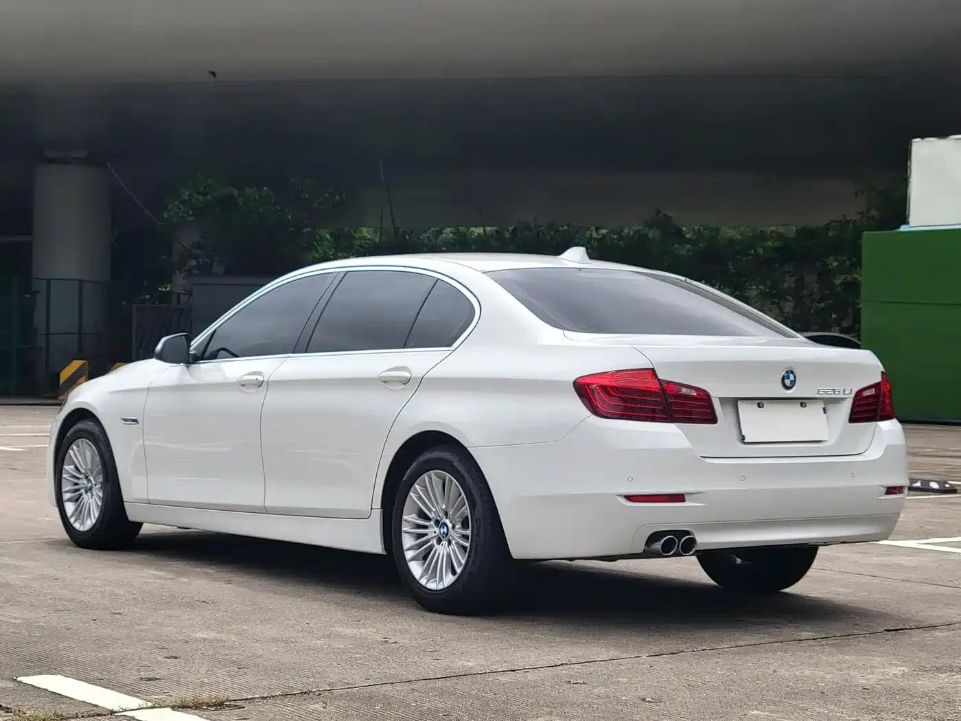 2014 BMW 5 Series 525Li Leading Edition — миниатюра 16