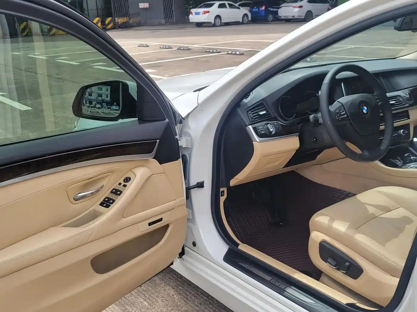 2014 BMW 5 Series 525Li Leading Edition — миниатюра 8