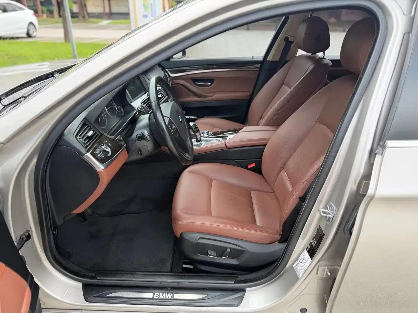 2014 BMW 5 Series 525Li Leading Edition — миниатюра 9