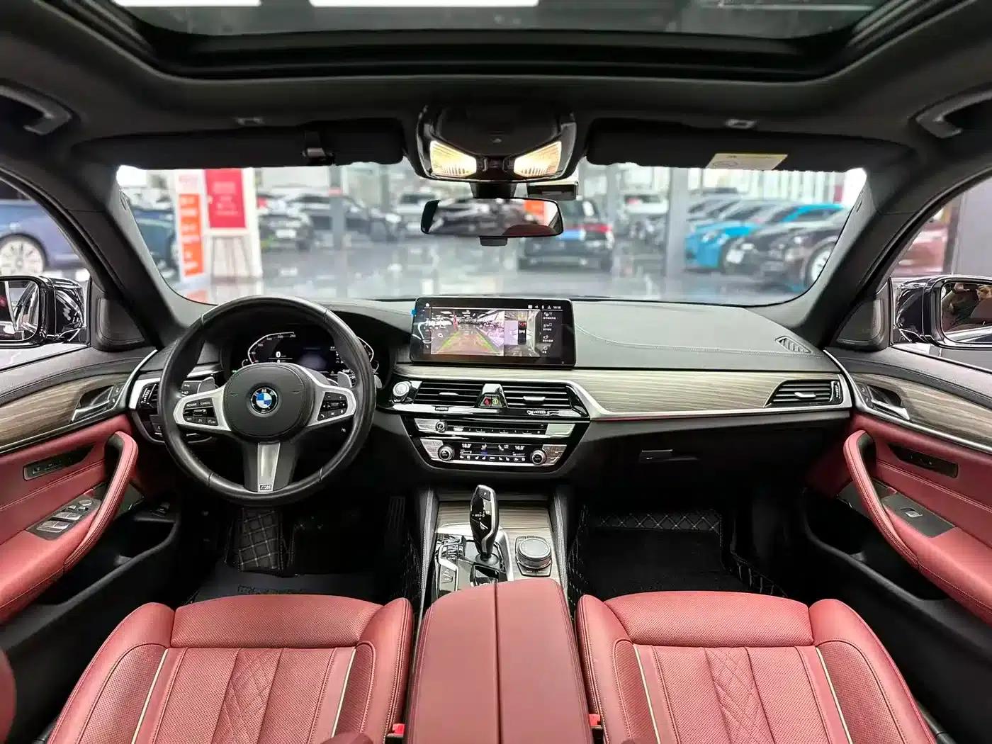 BMW 5 Series 2022 Facelift 3 530Li Luxury M Sport Package — миниатюра 9