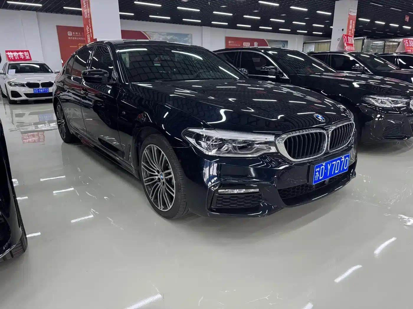 2018 BMW 5 Series Facelift 530Li Luxury M Sport Package — миниатюра 1