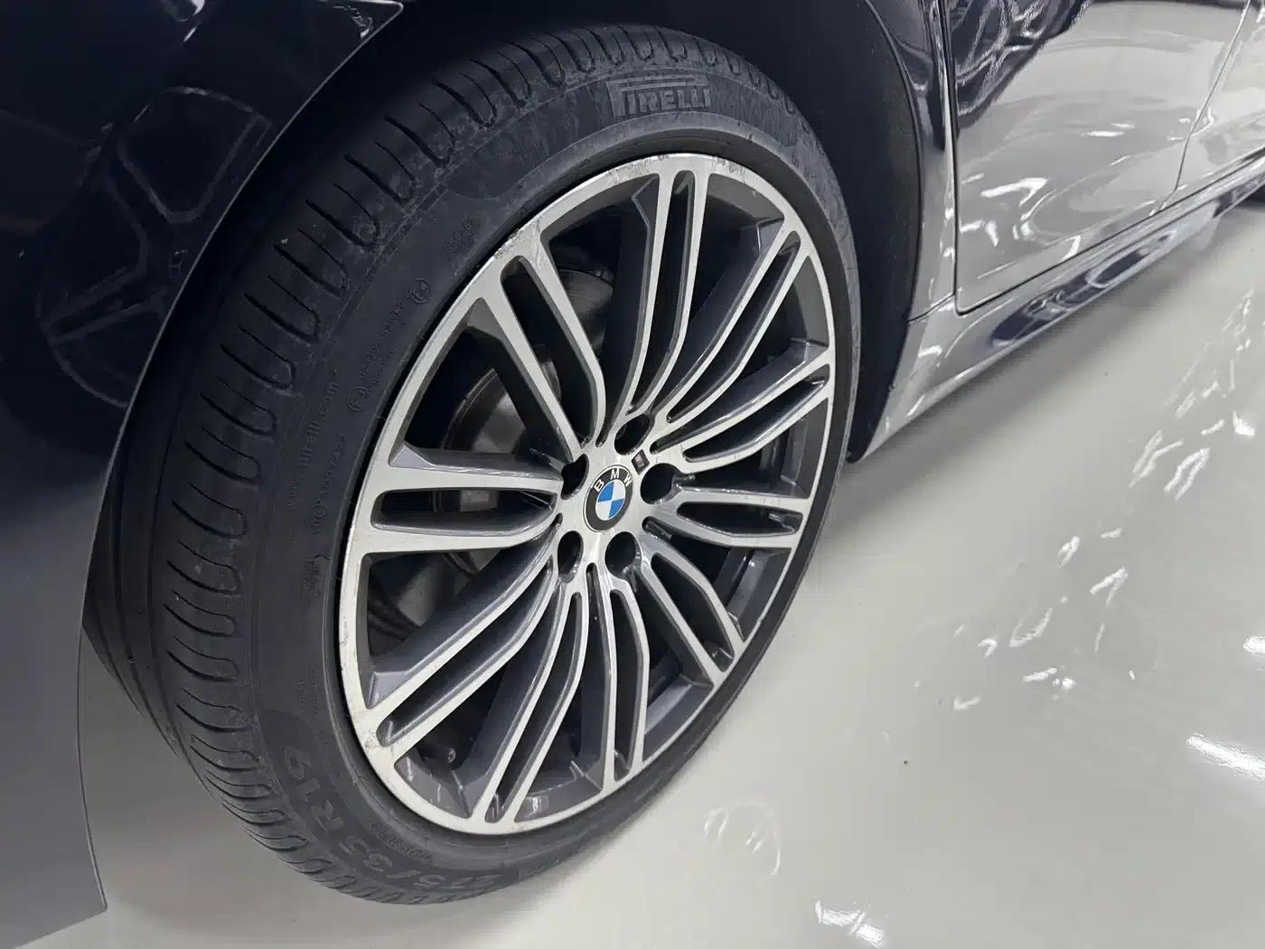 2018 BMW 5 Series Facelift 530Li Luxury M Sport Package — миниатюра 20