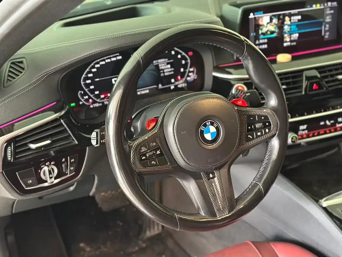 2020 BMW 5 Series 530Li Luxury M Sport Package — миниатюра 6