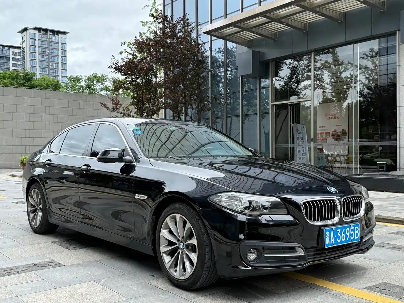 BMW 5 Series 2017 525Li Leading Edition — миниатюра 3