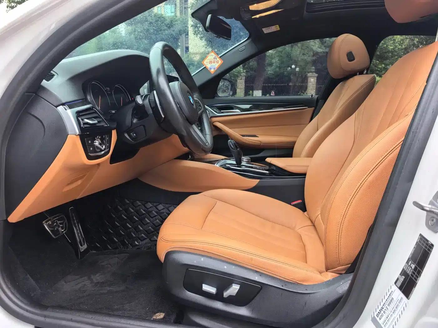 2018 BMW 5 Series 530Li Leading Edition M Sport Package — миниатюра 4