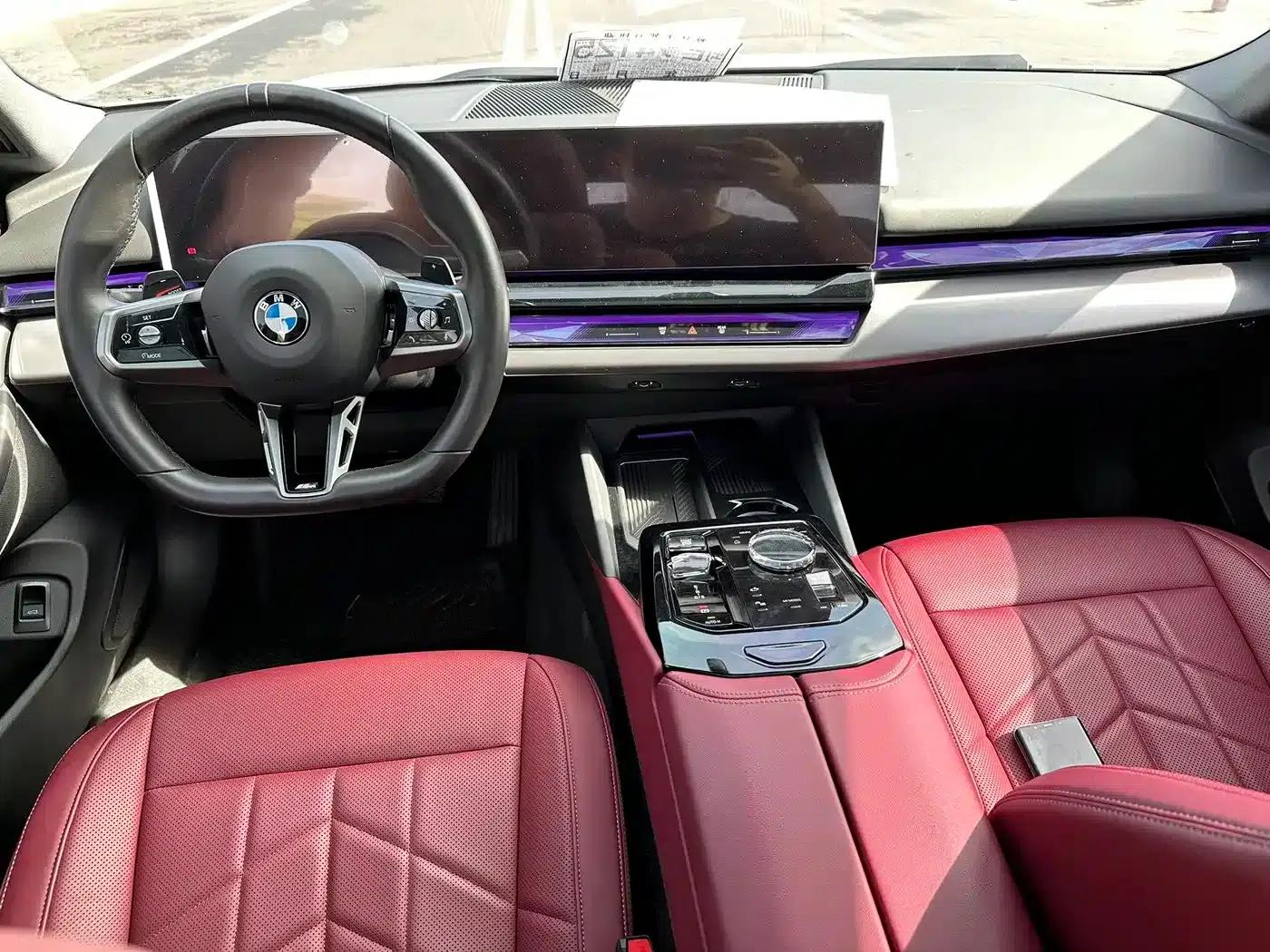 2024 BMW 5 Series 530Li Leading Edition M Sport Package — миниатюра 6