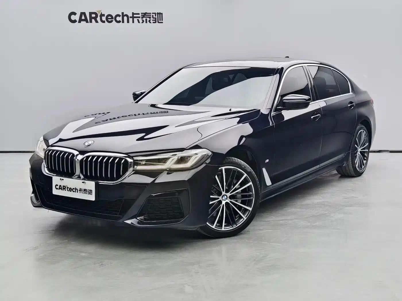 2022 BMW 5 Series 530Li Leading Edition M Sport Package — миниатюра 1