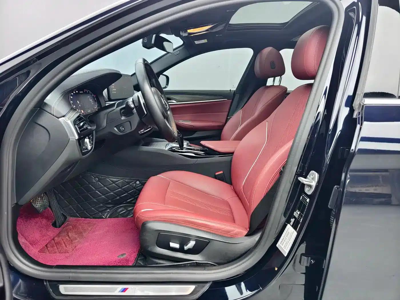 2022 BMW 5 Series 530Li Leading Edition M Sport Package — миниатюра 5