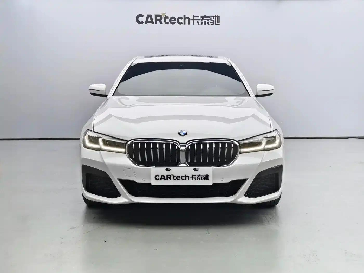 2023 BMW 5 Series 530Li Leading Edition M Sport Package — миниатюра 2