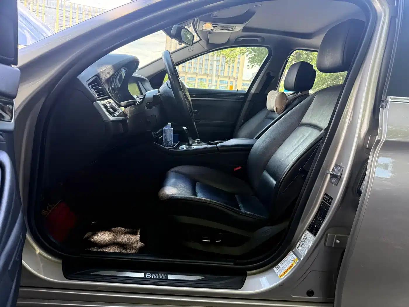 BMW 5 Series 2013 530Li Leading Edition — миниатюра 5