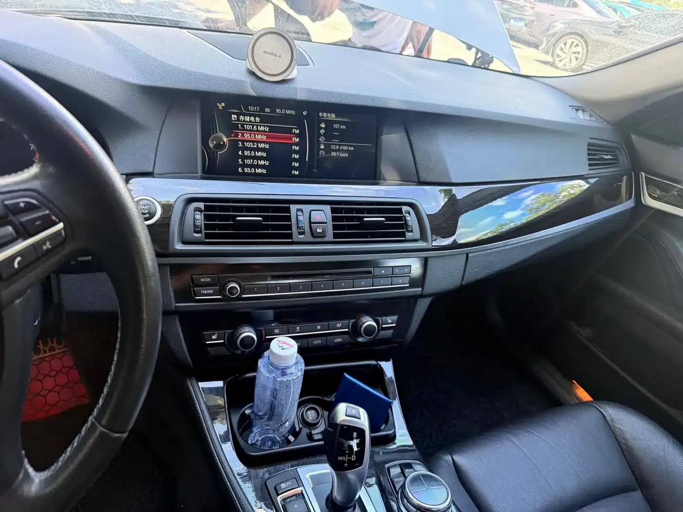 BMW 5 Series 2013 530Li Leading Edition — миниатюра 7