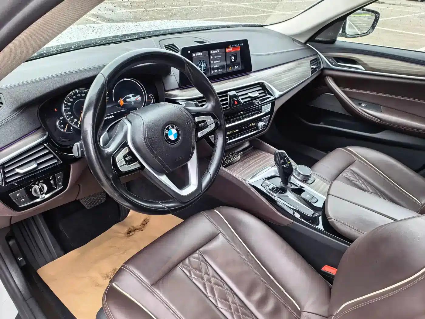 2018 BMW 5 Series Facelift 530Li Leading Luxury Package — миниатюра 14