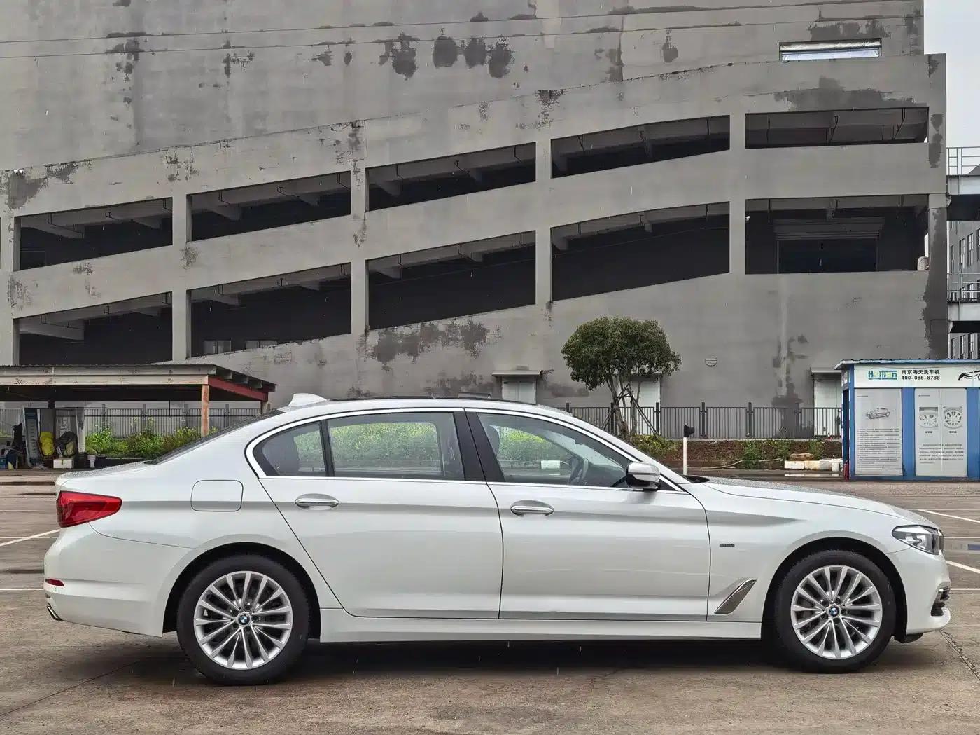 2018 BMW 5 Series Facelift 530Li Leading Luxury Package — миниатюра 6