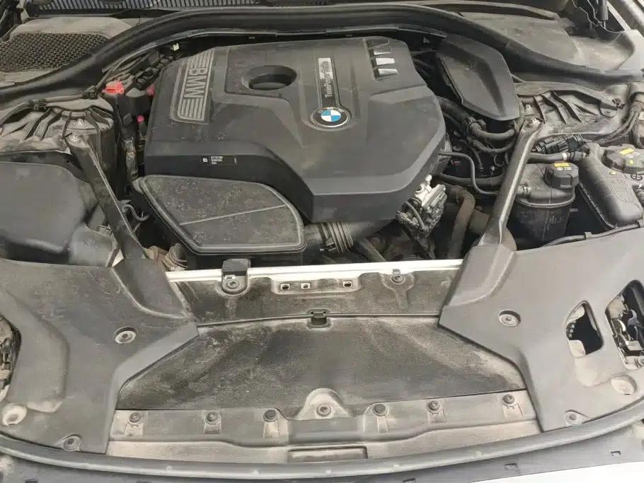 2018 BMW 5 Series 530Li xDrive M Sport Package — миниатюра 10
