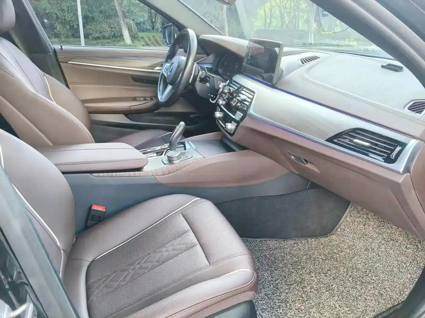 BMW 5 Series 2022 Facelift II 530Li Leading Model M Sport Package — миниатюра 7