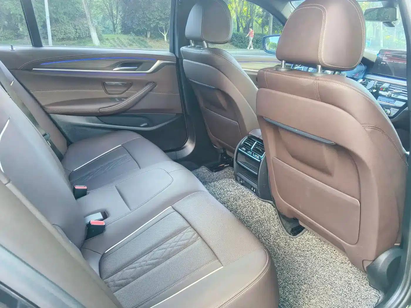 BMW 5 Series 2022 Facelift II 530Li Leading Model M Sport Package — миниатюра 9