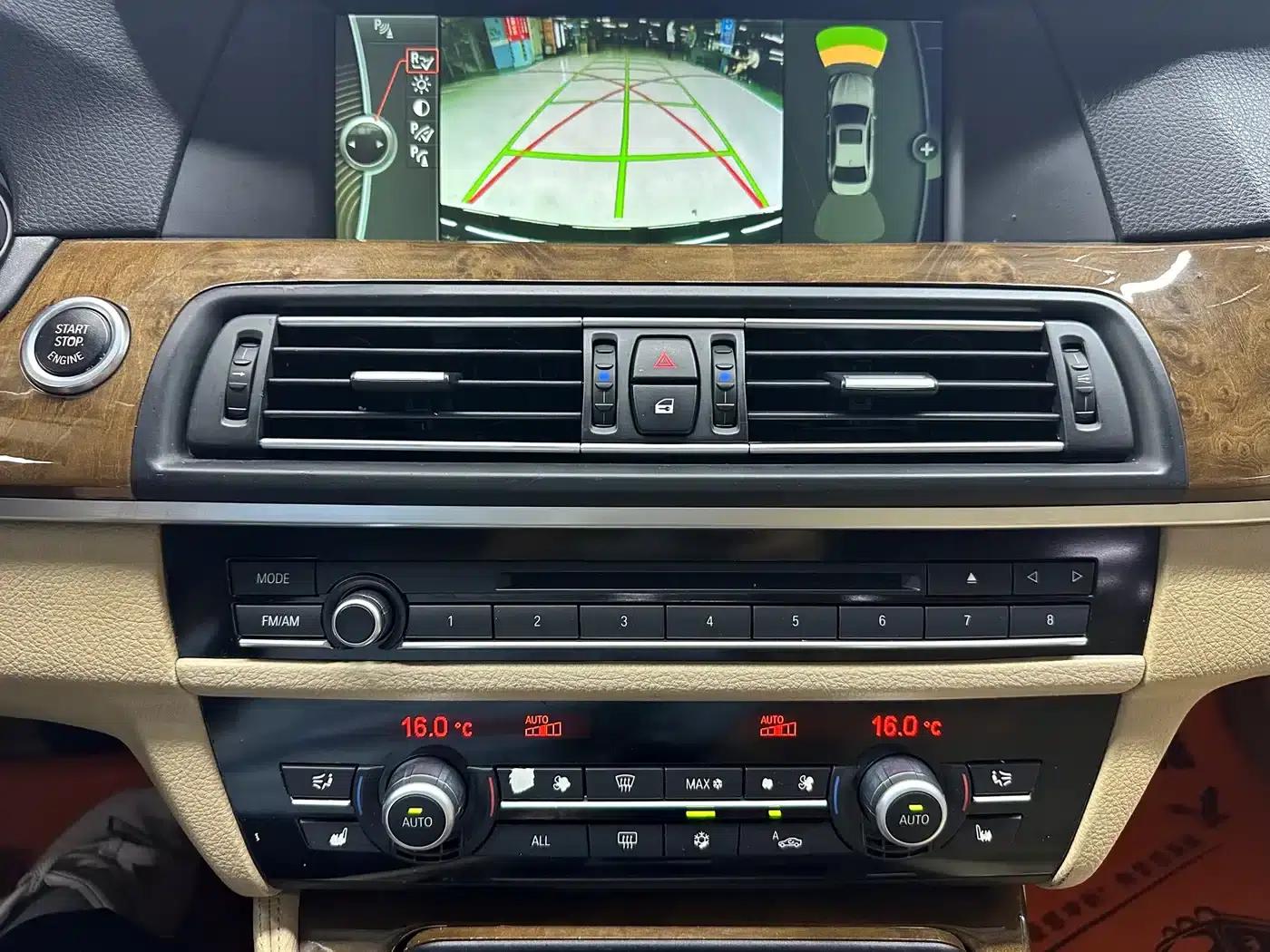 2011 BMW 5 Series 528Li Luxury — миниатюра 14