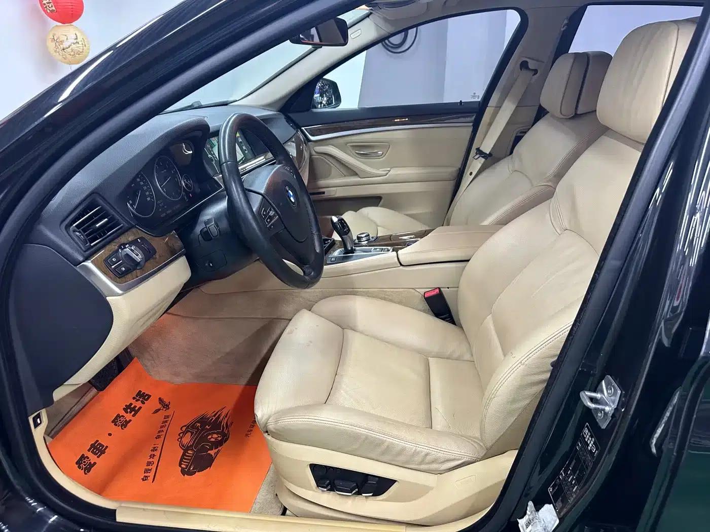 2011 BMW 5 Series 528Li Luxury — миниатюра 8
